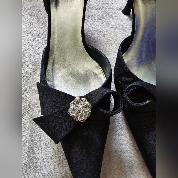 Stuart Weitzman Pointed heels - Picture 4 of 9